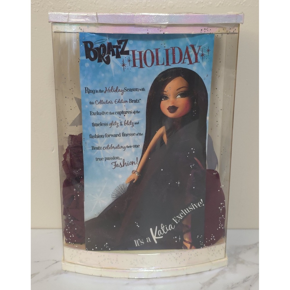 BRATZ HOLIDAY KATIA EXCLUSIVE, COLLECTOR'S ED. W/KATIA ORNAMENT, 2005, NRFB! - Picture 4 of 7